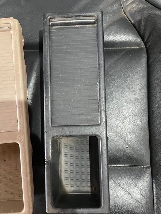 Щори пепелник и задни запалки BMW e46