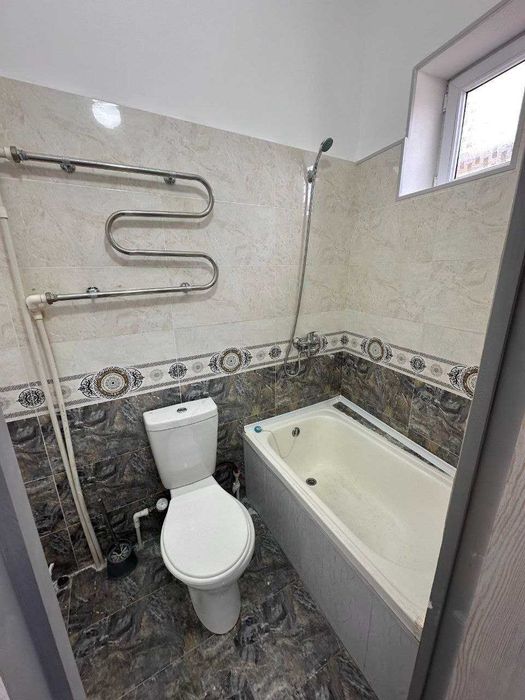 Мирабадский район ул. Инокобод 1 ком дом на земле