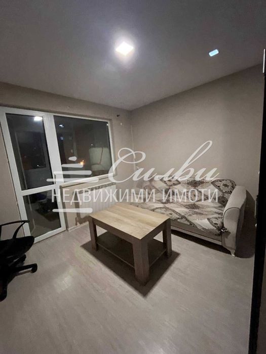 Продава се Двустаен апартамент в Шумен, Боян Българанов 2 - 65 кв.м за 1456 €/кв.м - Снимка #5