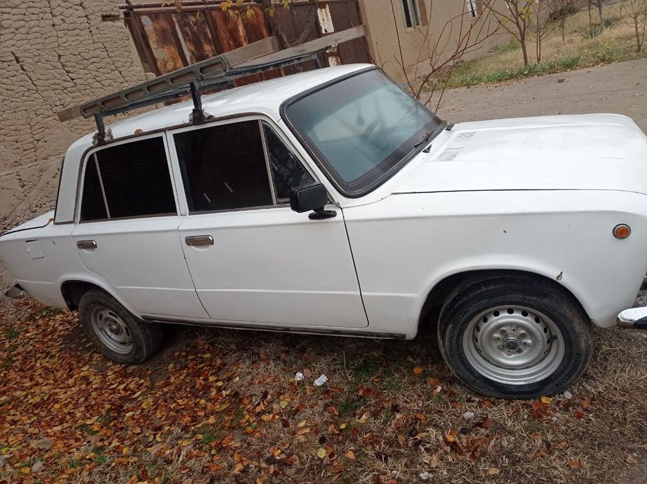 Jugili mashinasi sotiladi