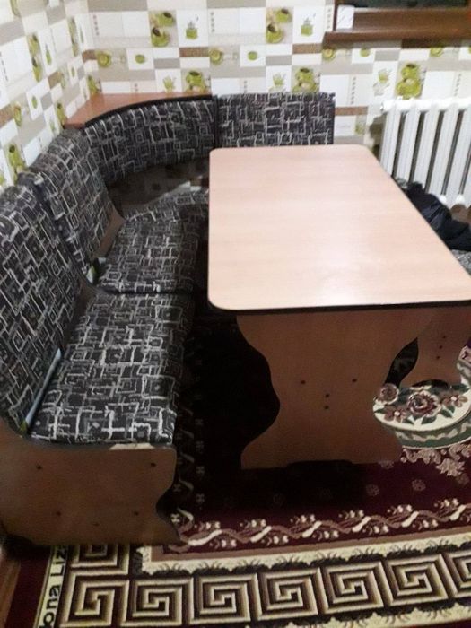 Янги домдан 2 хонли 2 каватдан квартира сотилади Кредит булади 6 микрн