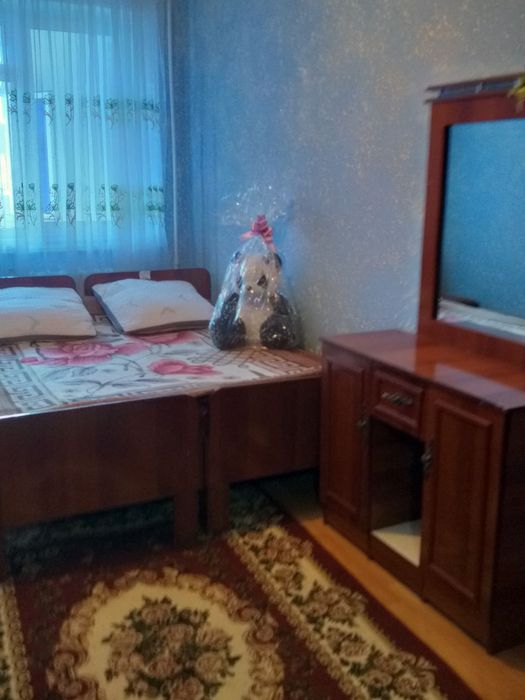 Сдаётся 2х комната квартира в районе ,Мезон маркет.город БУХАРА