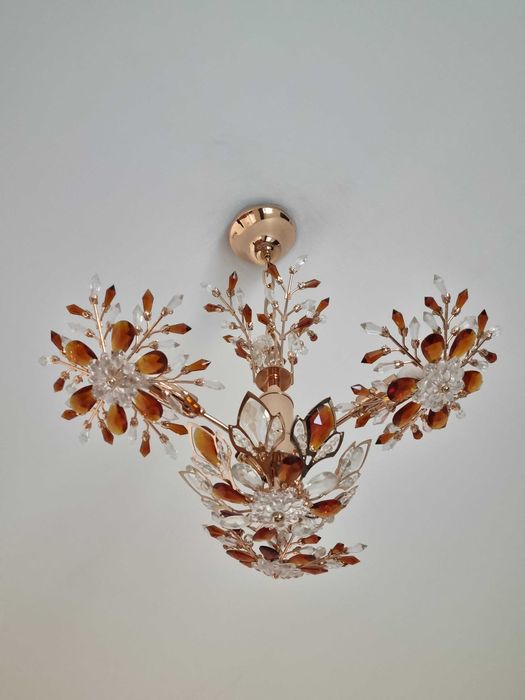 Люстры разные срочно