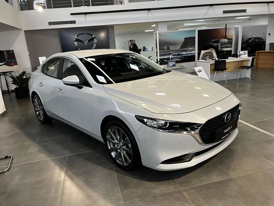 Mazda 3 Mazda3 Centre-Line - 25.700 euro tva inclus - 0km