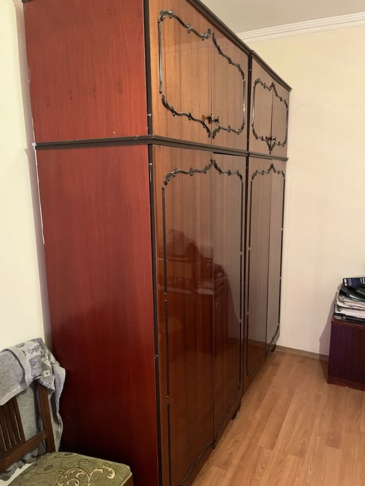 продам спальный гарнитур
