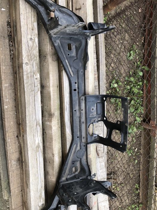 Trager Mercedes Benz cls350,cls320,cls500