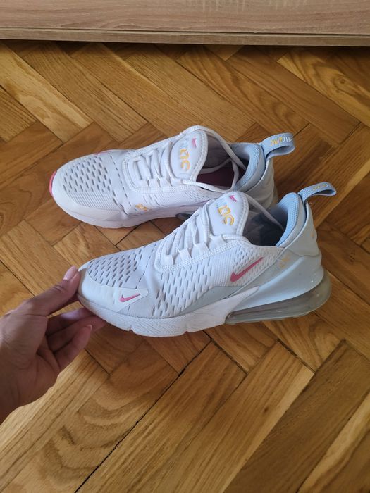 Маратонки Naik Air Max 270