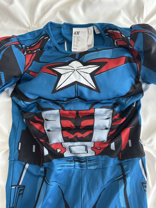 Inchiriez costume de carnaval