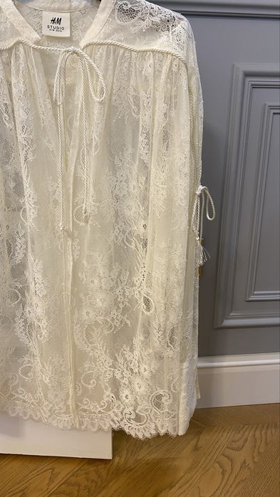 Блузка кружевная