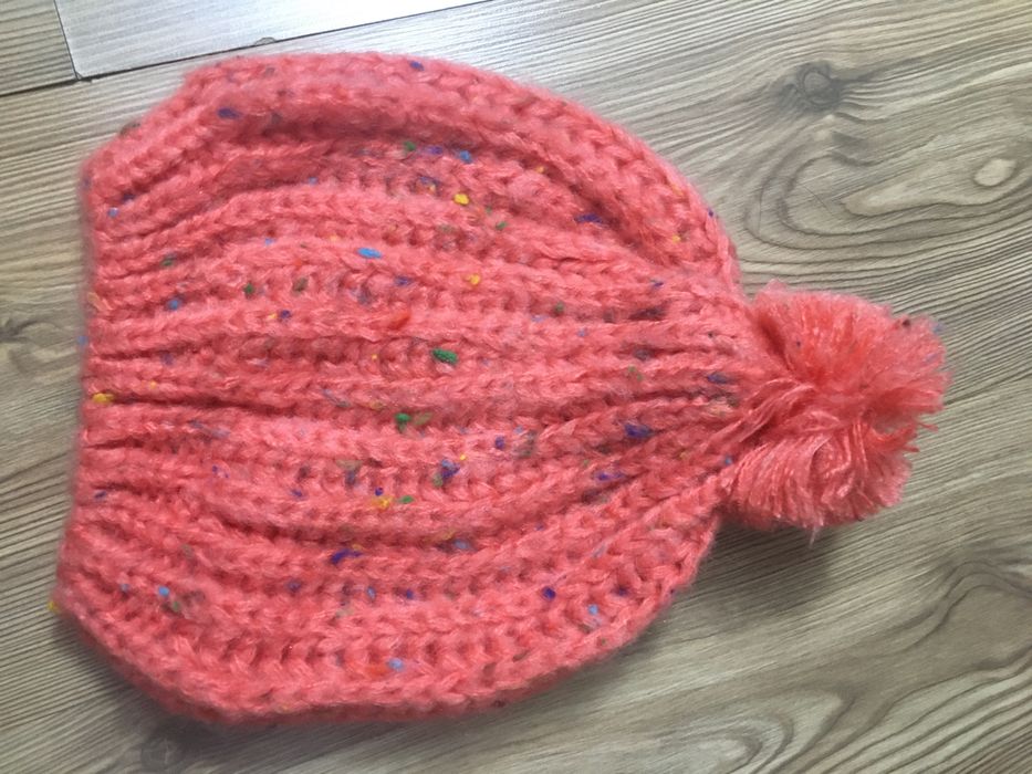 Caciula dama iarna .