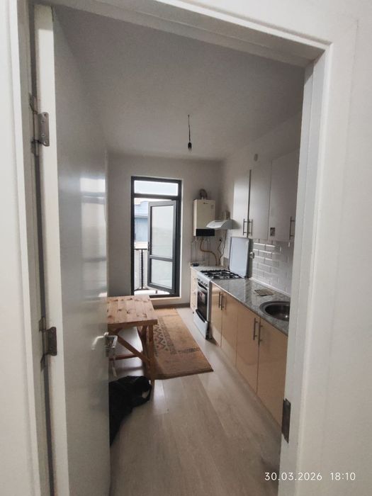 Продается 2 комнатная в новостройке . Кадышева.