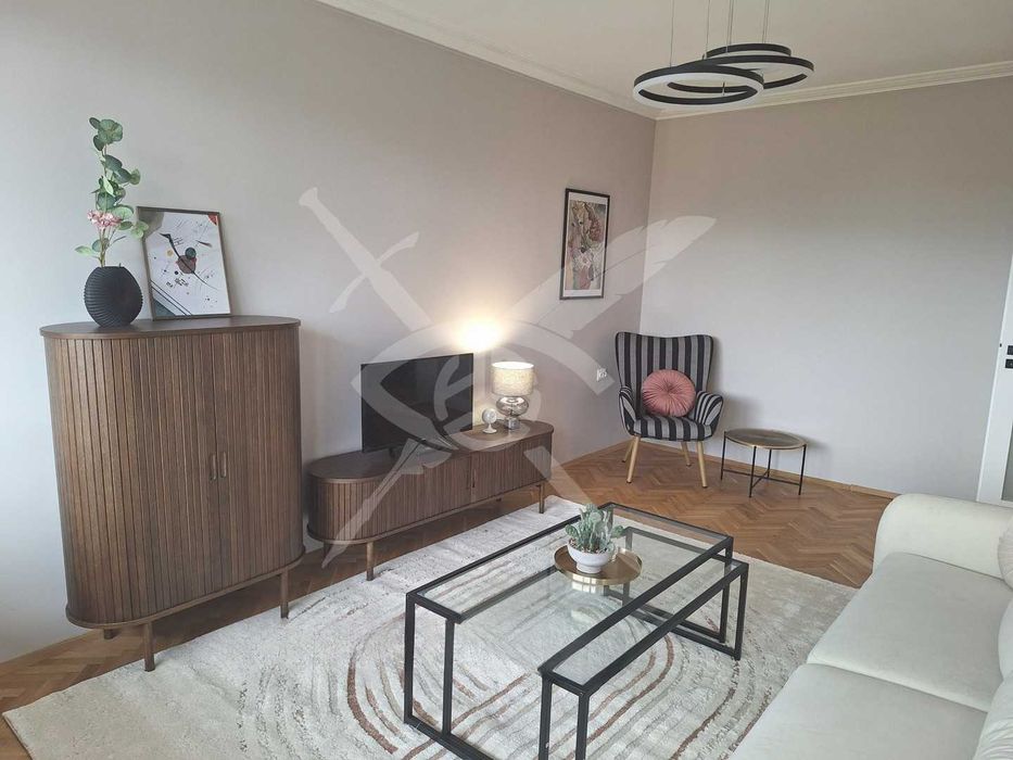 Дава се под наем Двустаен апартамент в София, Гео Милев - 72 кв.м за 750 € - Снимка #1