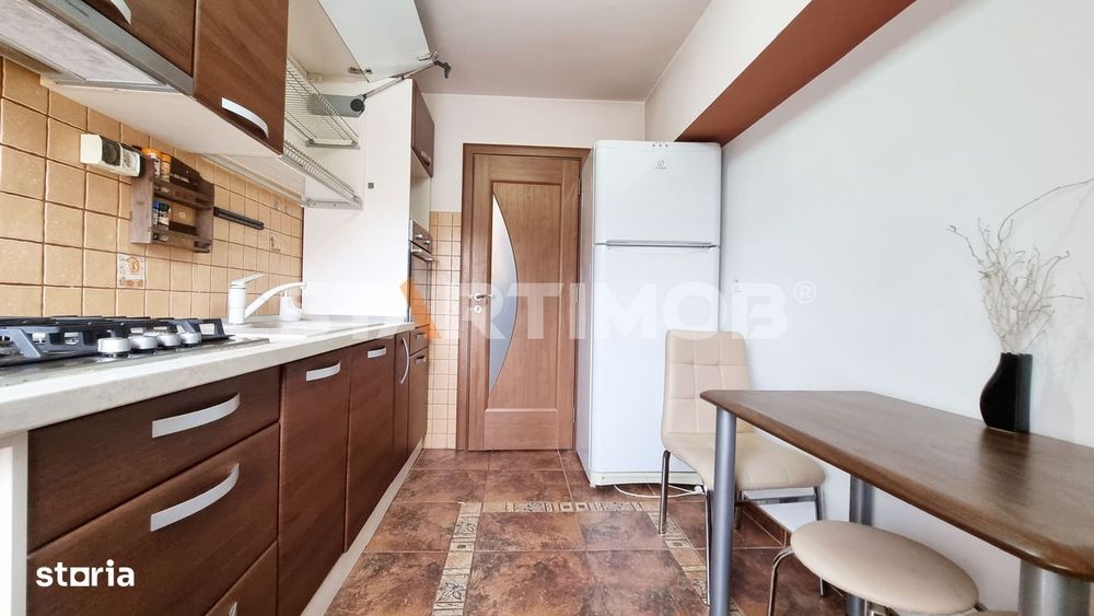 Apartament 3 camere cu parcare zona Scriitorilor