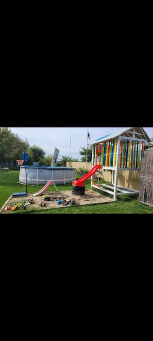 Casuta Tomi - un Colț de RAI - Locație aniversări evenimente petreceri gradina foișor gratar piscina iarba verde jocuri relaxare deconectare pescuit