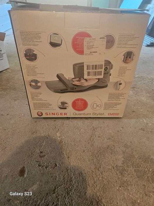 Бродерна машина SINGER EM200