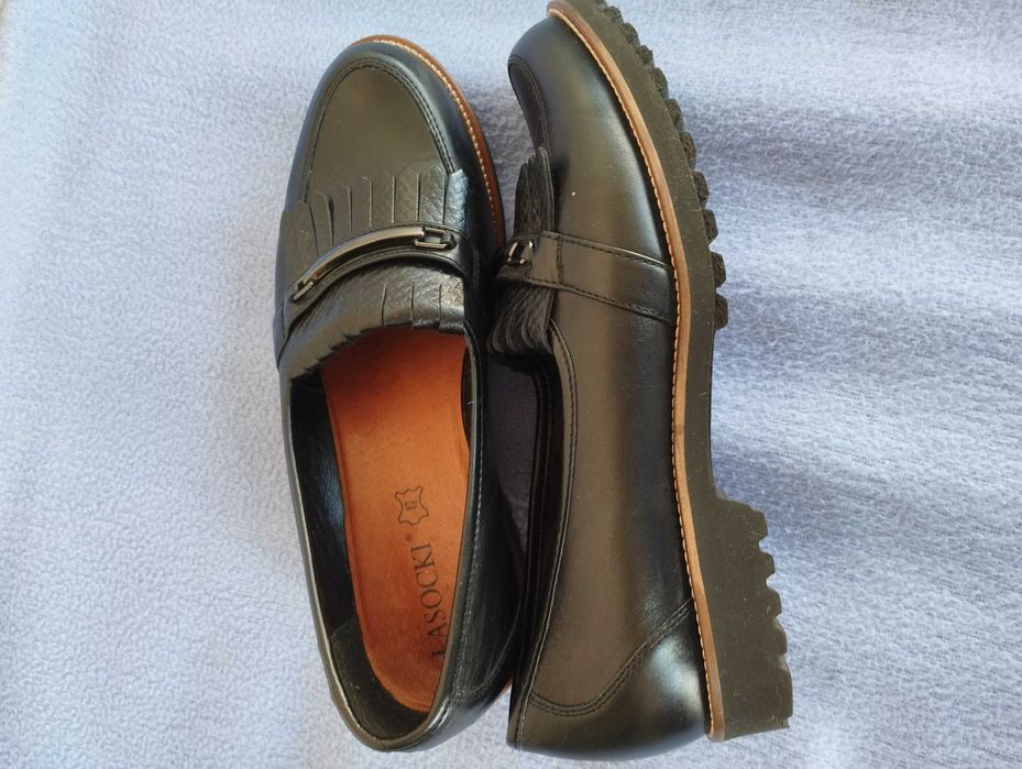 Обувки Gabor , Tamaris, Clarks и Lacocki номер 39.
