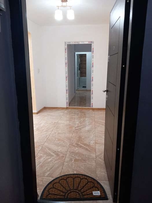 Vând apartament cu 3cam