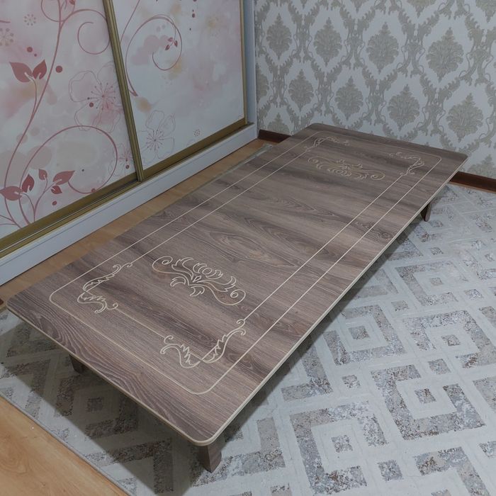 Чайный стол для кухни