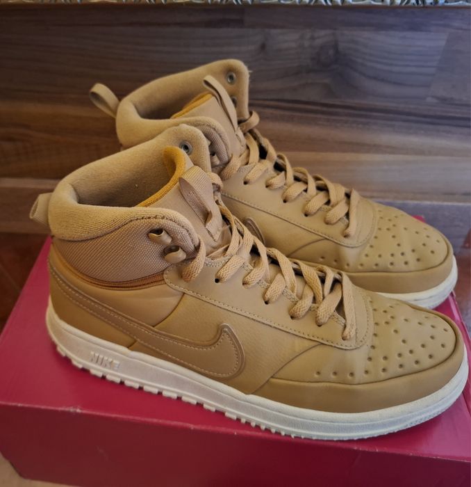 Nike Спортни обувки Court Vision Winterized c кожа, Светлокафяв