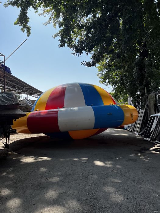 Водный аттракцион Сатурн сидячий на 16 человек