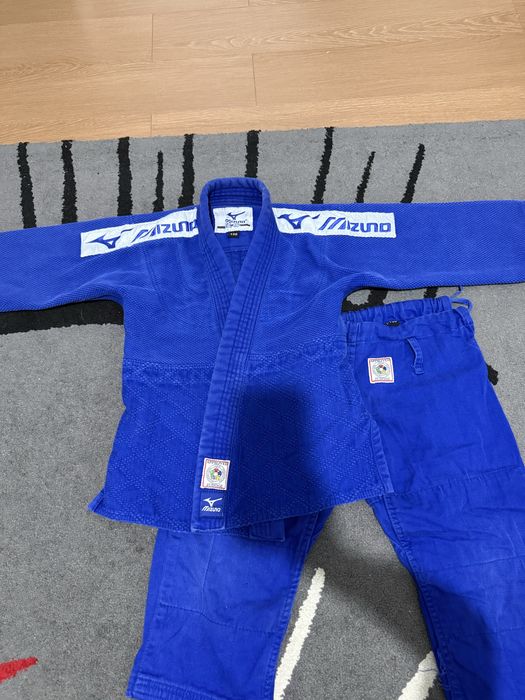 Кимоно для дзюдо