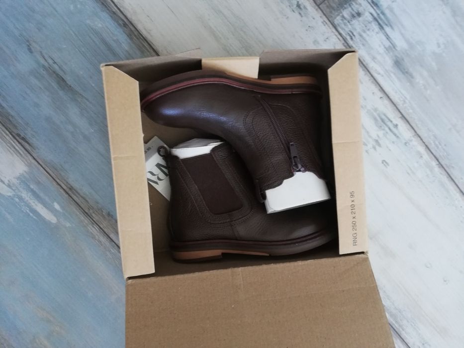 детски боти Зара