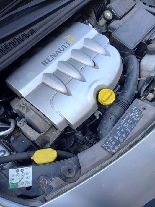 Reno CLIO 1.6 Бензин