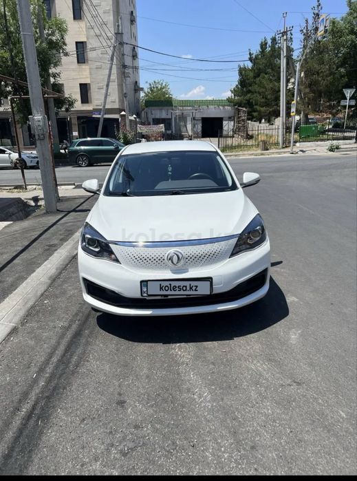 Dong Feng (Электрокар)