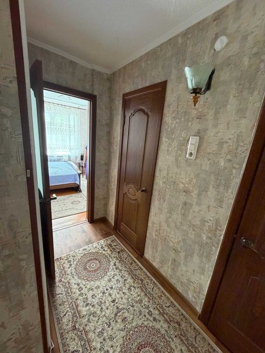 Продам 2 комнатную квартиру