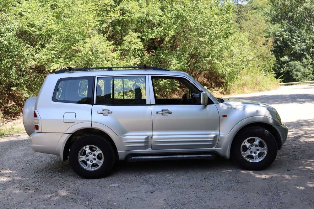 Mitsubishi pajero