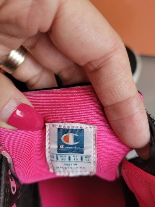 Adidasi/pantofi sport- champion măsură 30