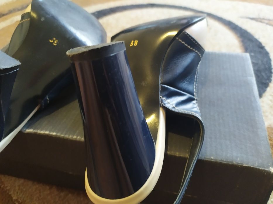 Pantofi piele naturala culoare blue inchis cu alb nr 38