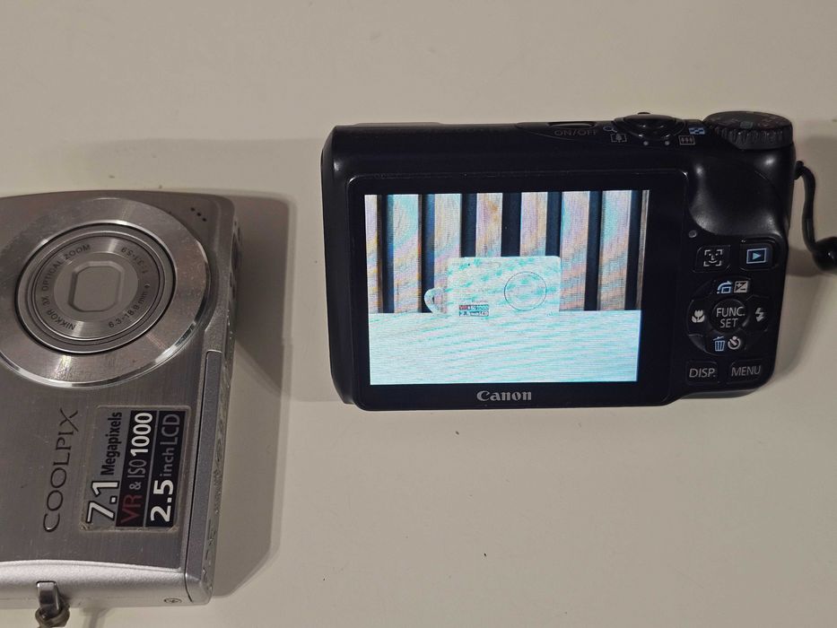 Y2K Aparat foto digital compact Canon A2200 14.1MP 4xZoom