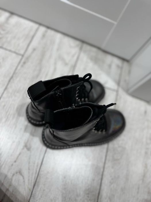 Продам ботинки H&M для девочки