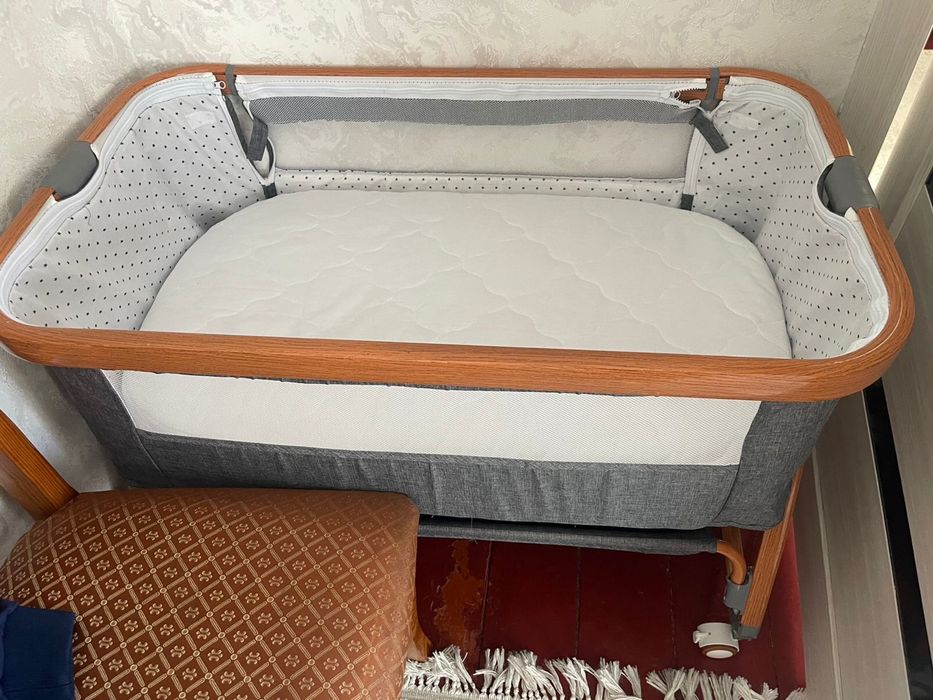 Продам манеж люльку