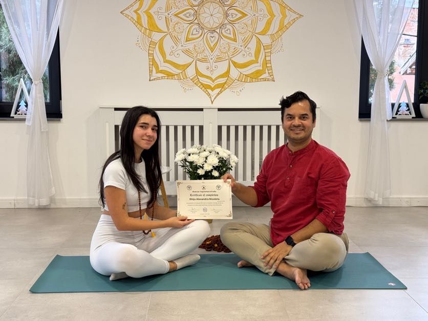 Sedinte de Yoga 1 la 1