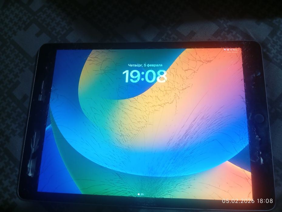 Продам айпад Б/У