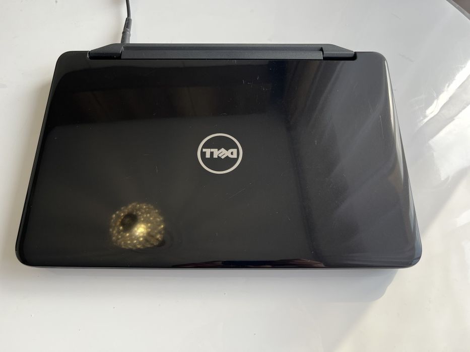 Dell e5050. Core i3. Ram 6gb