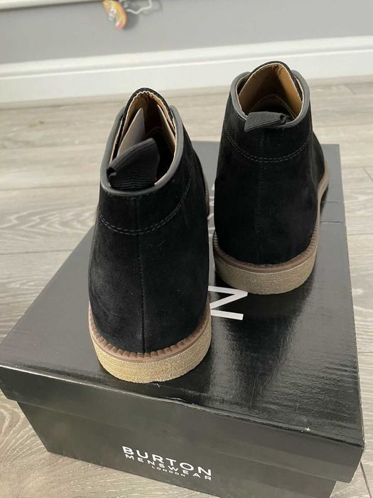 Нови Оригинални Ботуши Burton Cohen Chukka Размер 43