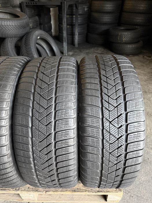 4 anvelope iarna 255/40/18 + 225/45/18 , Pirelli , RunFlat , DOT 2024 , 6 mm !