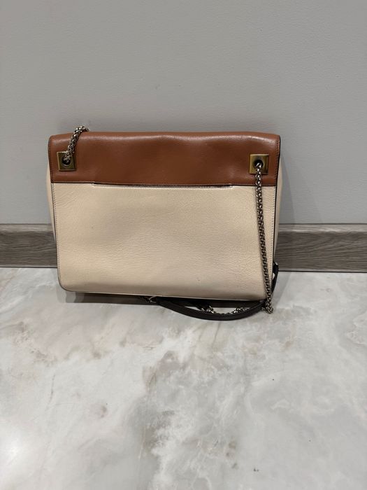 Дамска чанта Furla естествена кожа