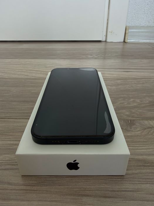 iPhone 13 Midnight Black 128GB