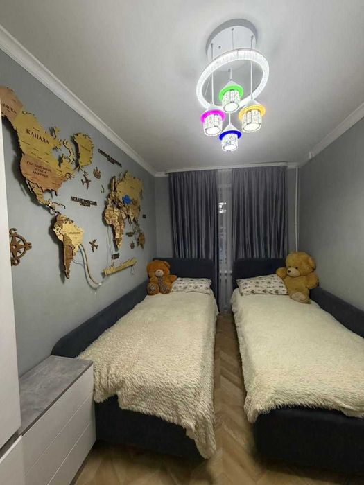 4-комнатная на 8 мкрн 3 кольцо ][