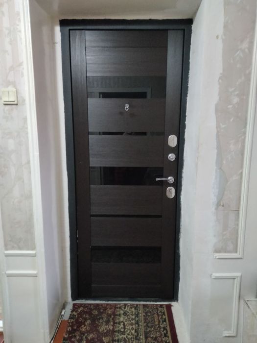 Qibray markazida 3 xonali uy sotiladi 77 serya