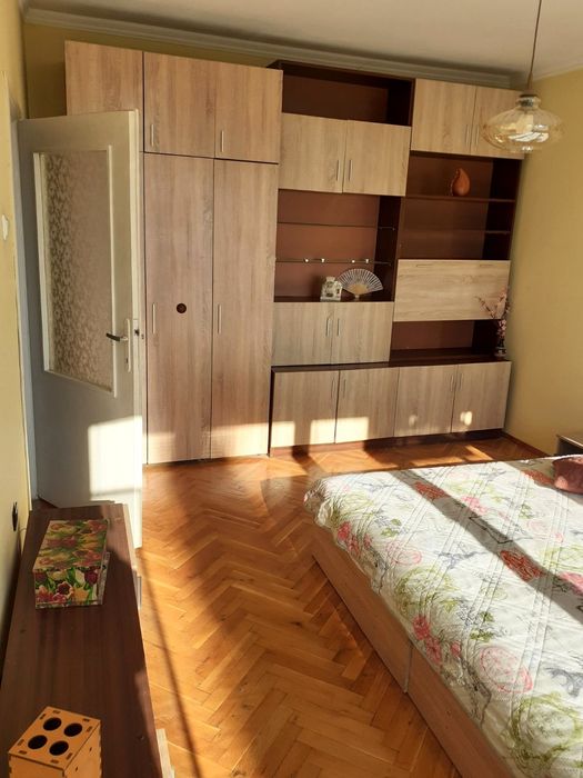 Дава се под наем Двустаен апартамент в Стара Загора, Център - 45 кв.м за 306 € - Снимка #4