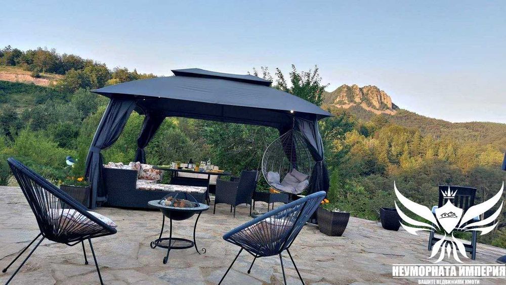 Под наем двуетажна къща за гости в село Мостово обл.Пловдив