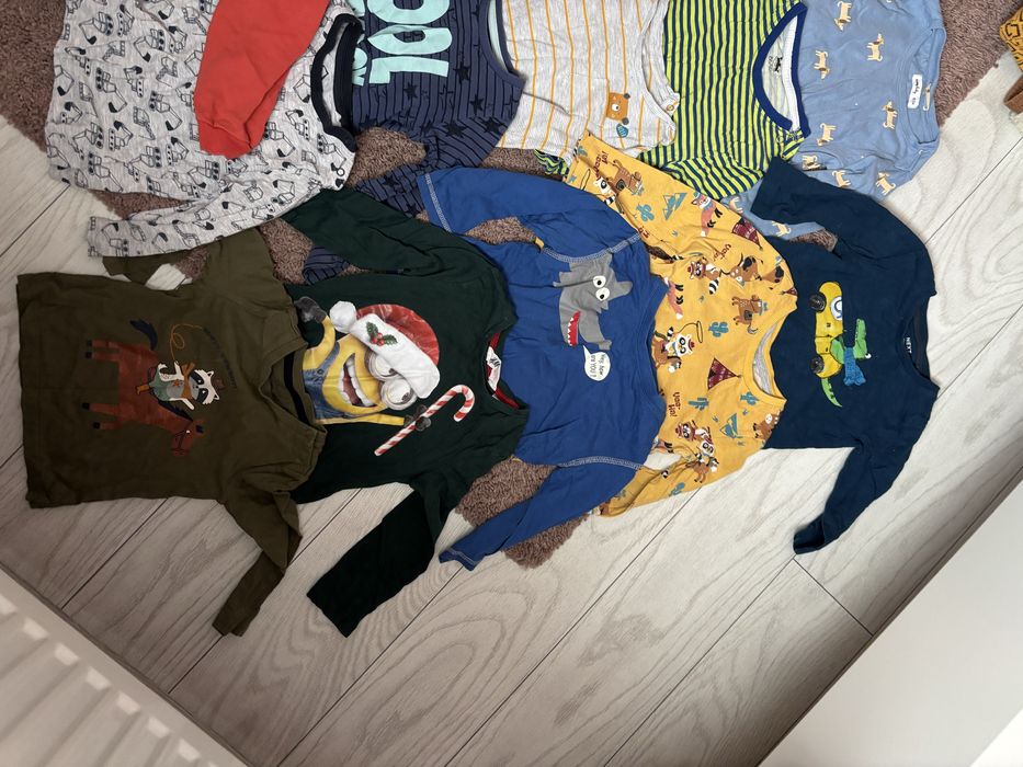 Lot bluze marimea 92 baiat