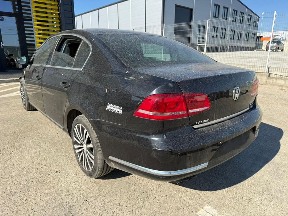 Dezmembrez Vw passat b7 2012 berlina negru lc9x 2.0 tdi CFFB cutie LNZ
