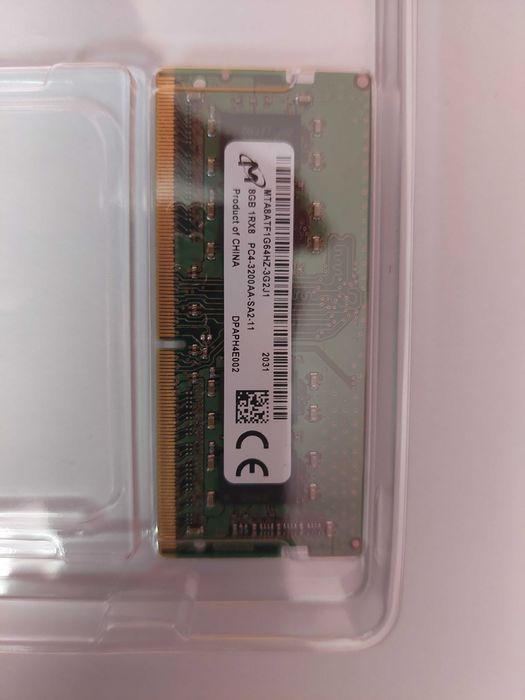 Memorie RAM 8GB DDR4 3200MHz