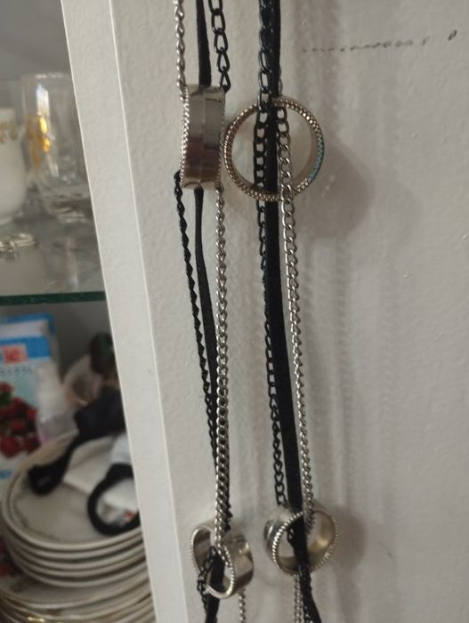 Продам бусы разные